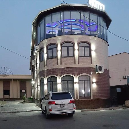 Emir Plaza Hotel Turkistan Buitenkant foto